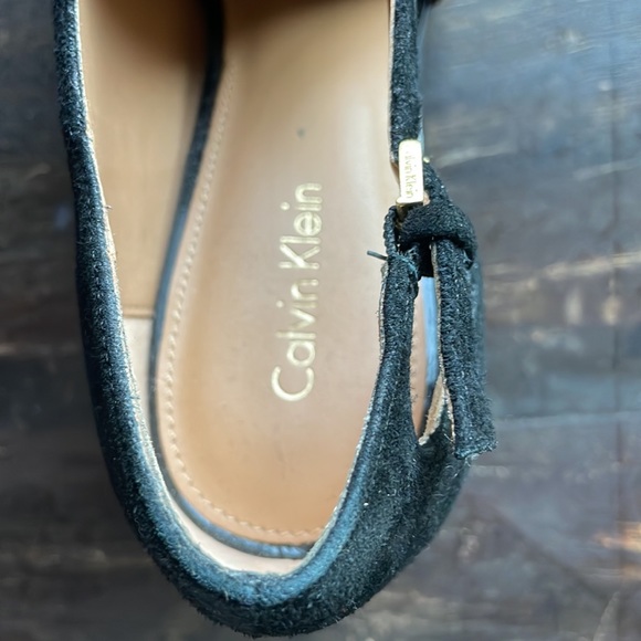 NWOT Calvin Klein size 9 Suede Bootie with side buckle - Picture 6 of 16